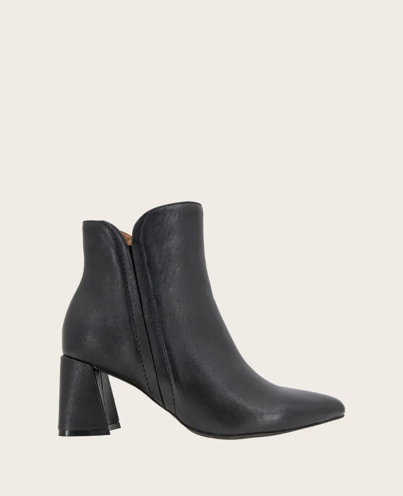 GENTLE SOULS - Danbury Leather Double Gore Heel Boot