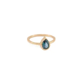 Leah - Sapphire Ring